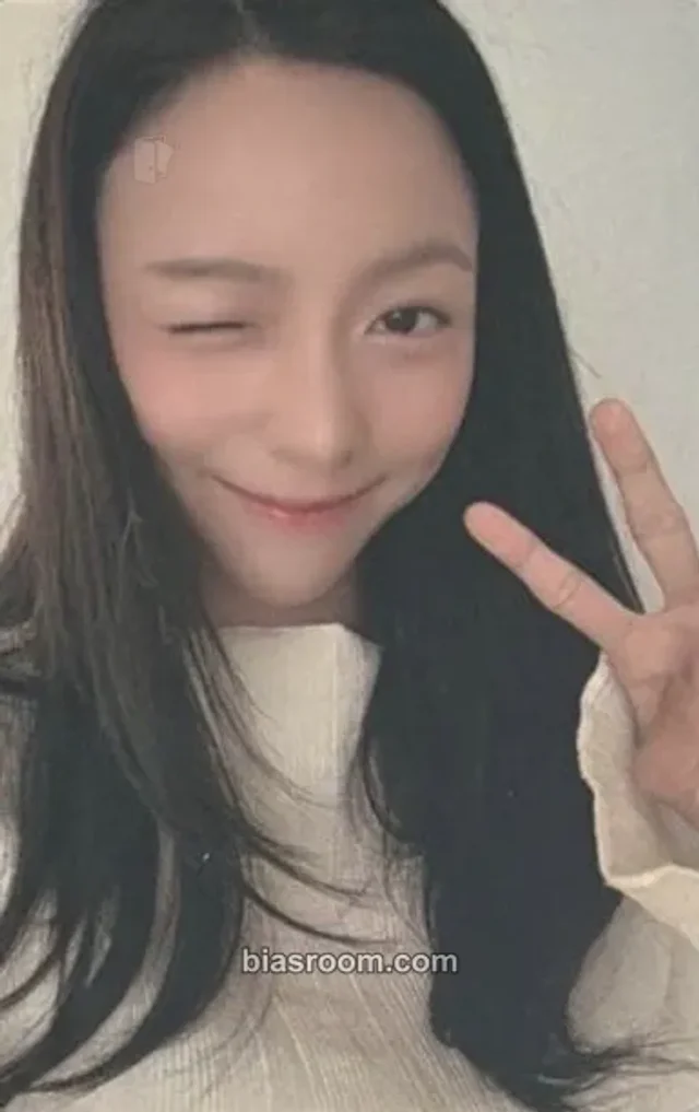 f(x) - Luna - LUNA 'For Spring, For you' Fanmeeting Event photocard set fan meeting