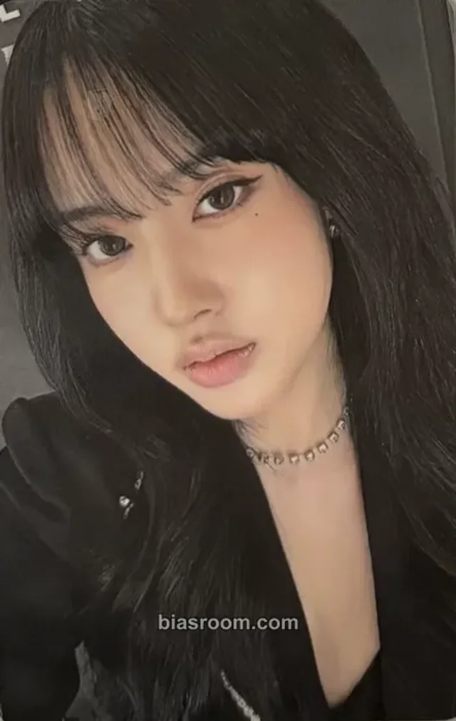 STAYC - Yoon - STAY TUNED World Tour Event fanclub/membership