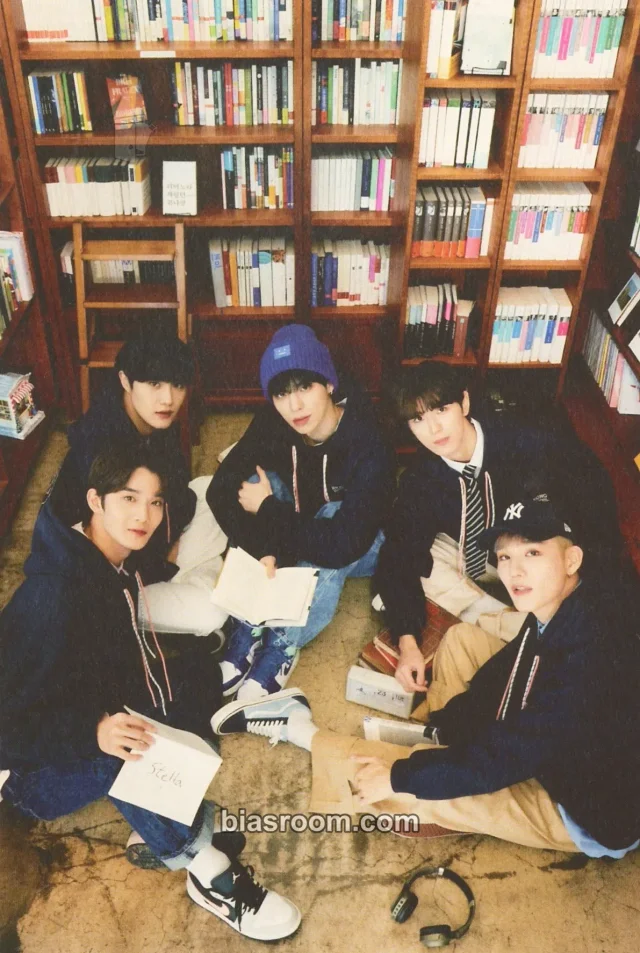 CIX - Other kit inclusion postcard season's greetings