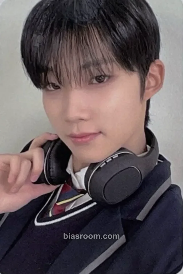 The Wind - Park Hayuchan - Hello : My First Love Album minirecord shop round 2 video call (fancall) platform