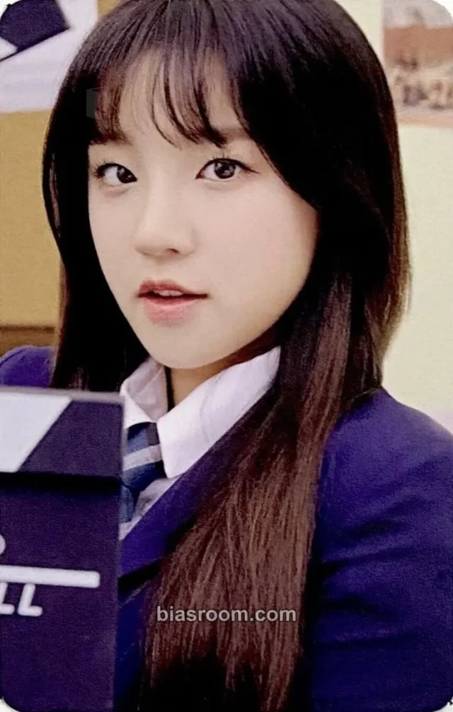 i-dle - Yuqi - 2nd Neverland Membership Other card wallet random photocard concept photocard