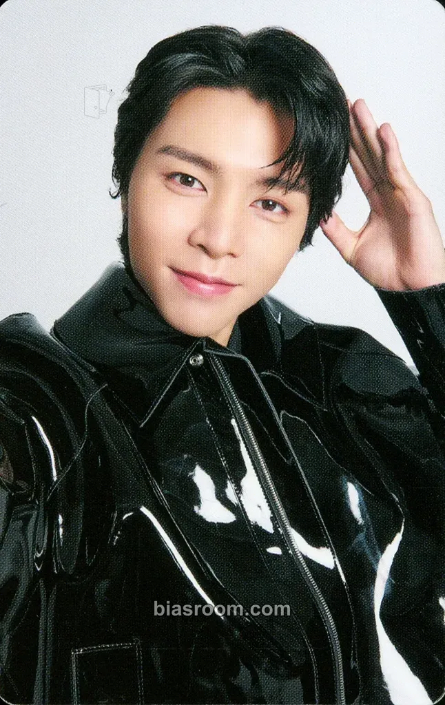 Johnny Neo City: The Momentum (NCT127 4th Tour) Photocard - NCT 127 - NCT 127 K-pop photocard
