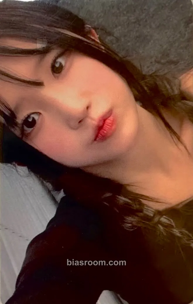 Hayoung Unlock My World Photocard - fromis_9 - fromis_9 K-pop photocard