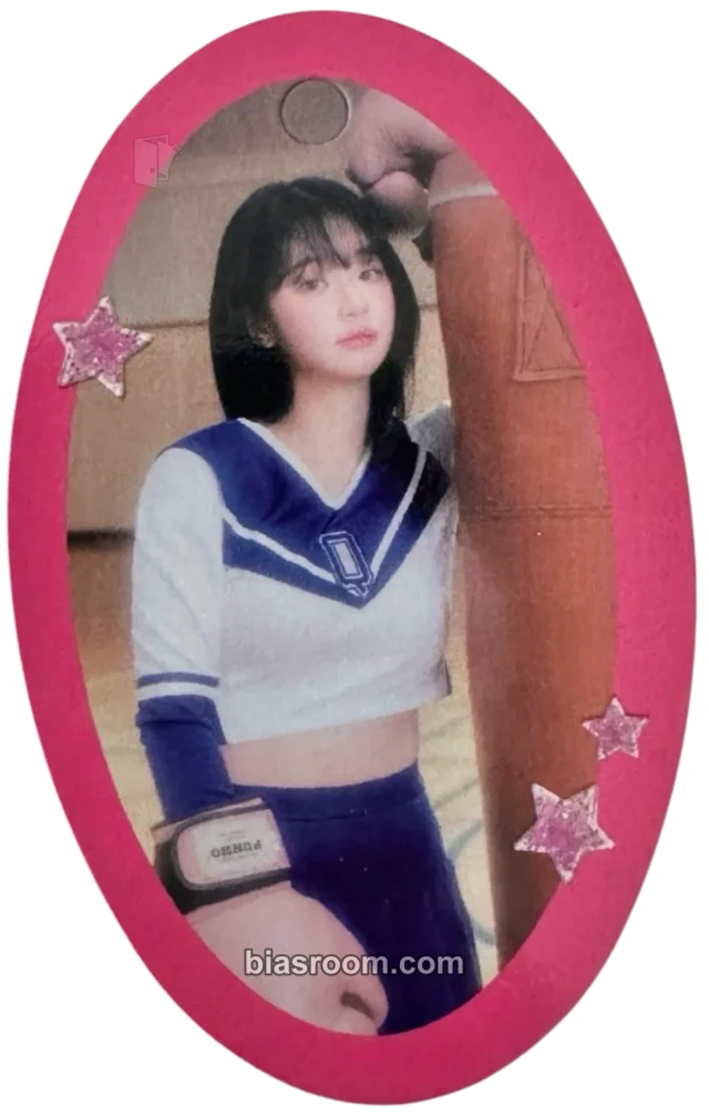 QWER - Chodan - Manito Album bookmark platform album inclusion friend version