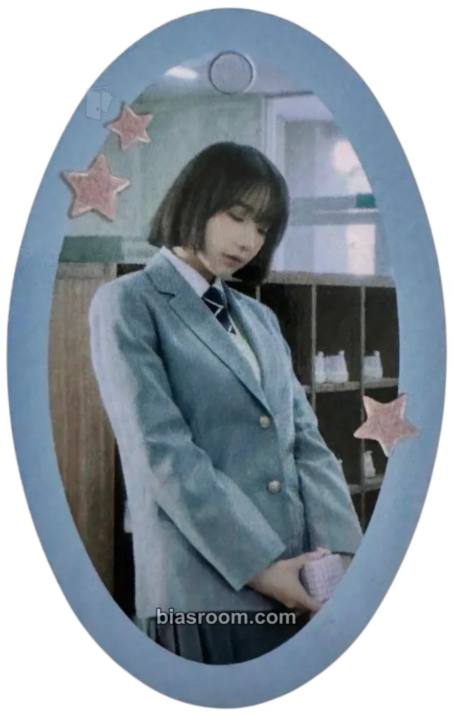 QWER - Magenta - Manito Album bookmark album inclusion secret version platform