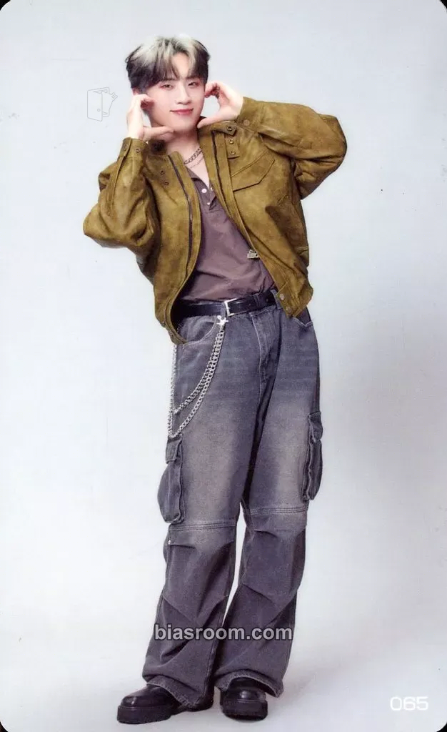Fengfan DESTINED HORIZONS EXHIBITION Photocard - INI - INI K-pop photocard