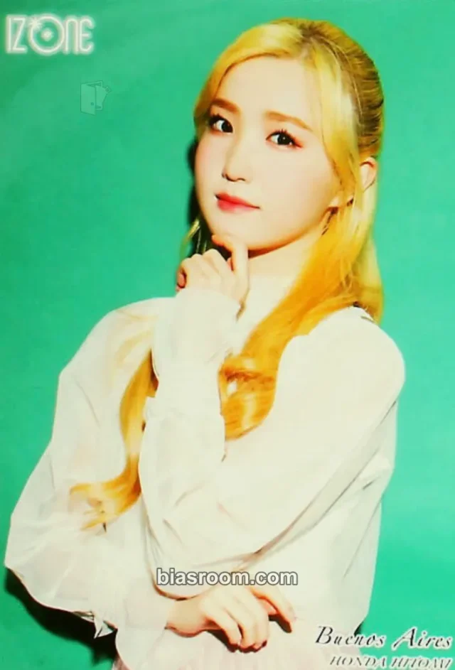IZ*ONE - Hitomi - Buenos Aires Album B version photo print random pack