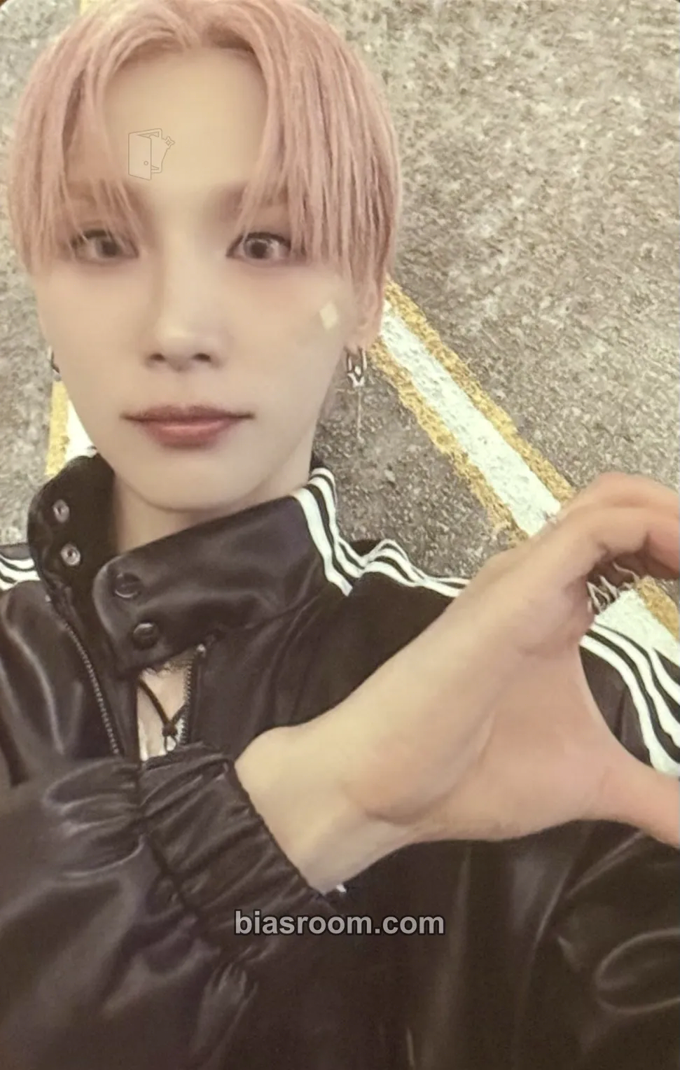Woong BORN LIKE THIS Photocard - AB6IX - AB6IX K-pop photocard
