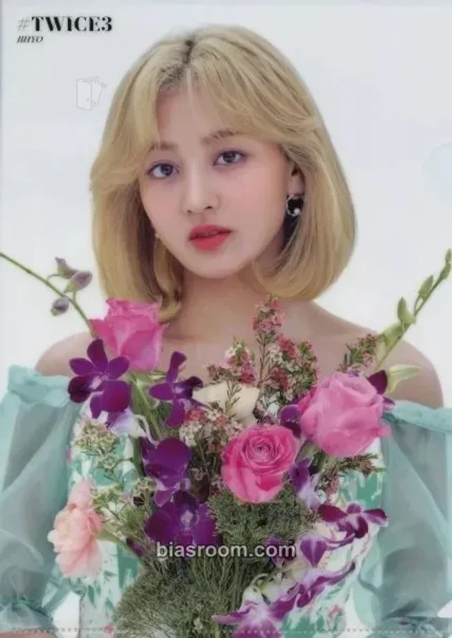 TWICE - Jihyo - #TWICE3 Album clear file lottery