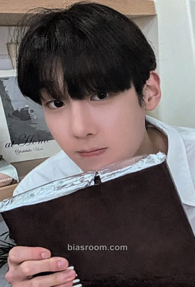 HAWW - Minyong - HOW R U Album album photocard