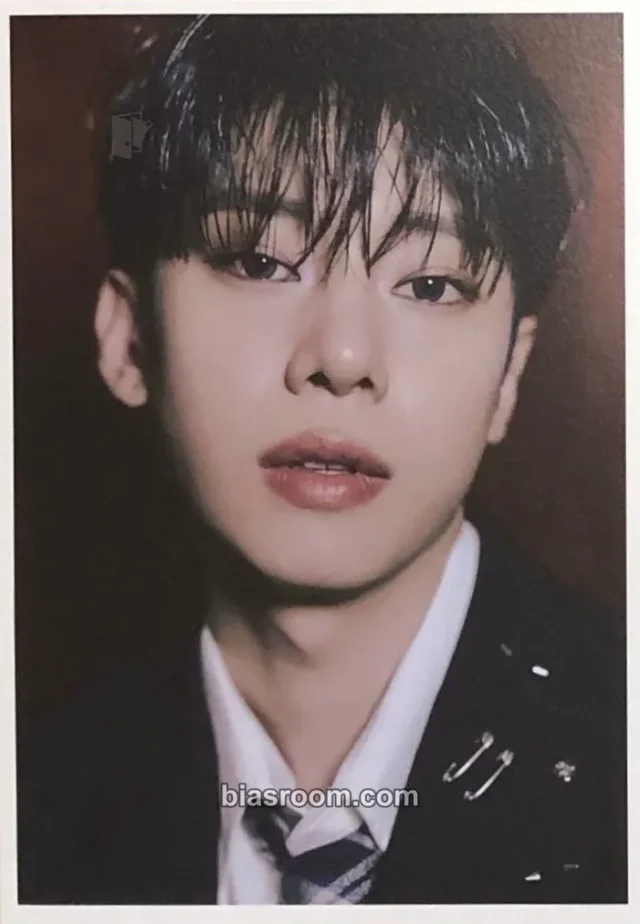 AB6IX - Donghyun - UPSIDE DOWN Album album inclusion up version postcard photobook version