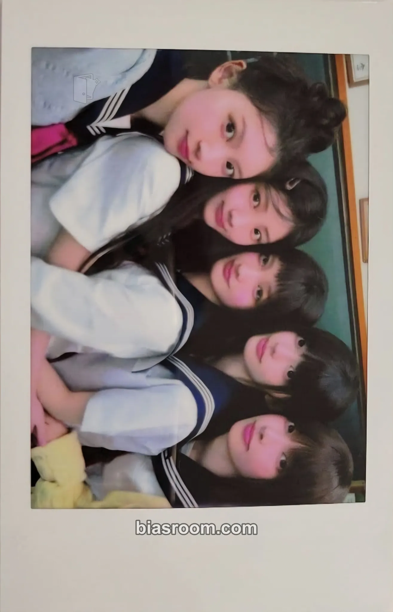 I Got Your Back Photocard - ILLIT - ILLIT K-pop photocard
