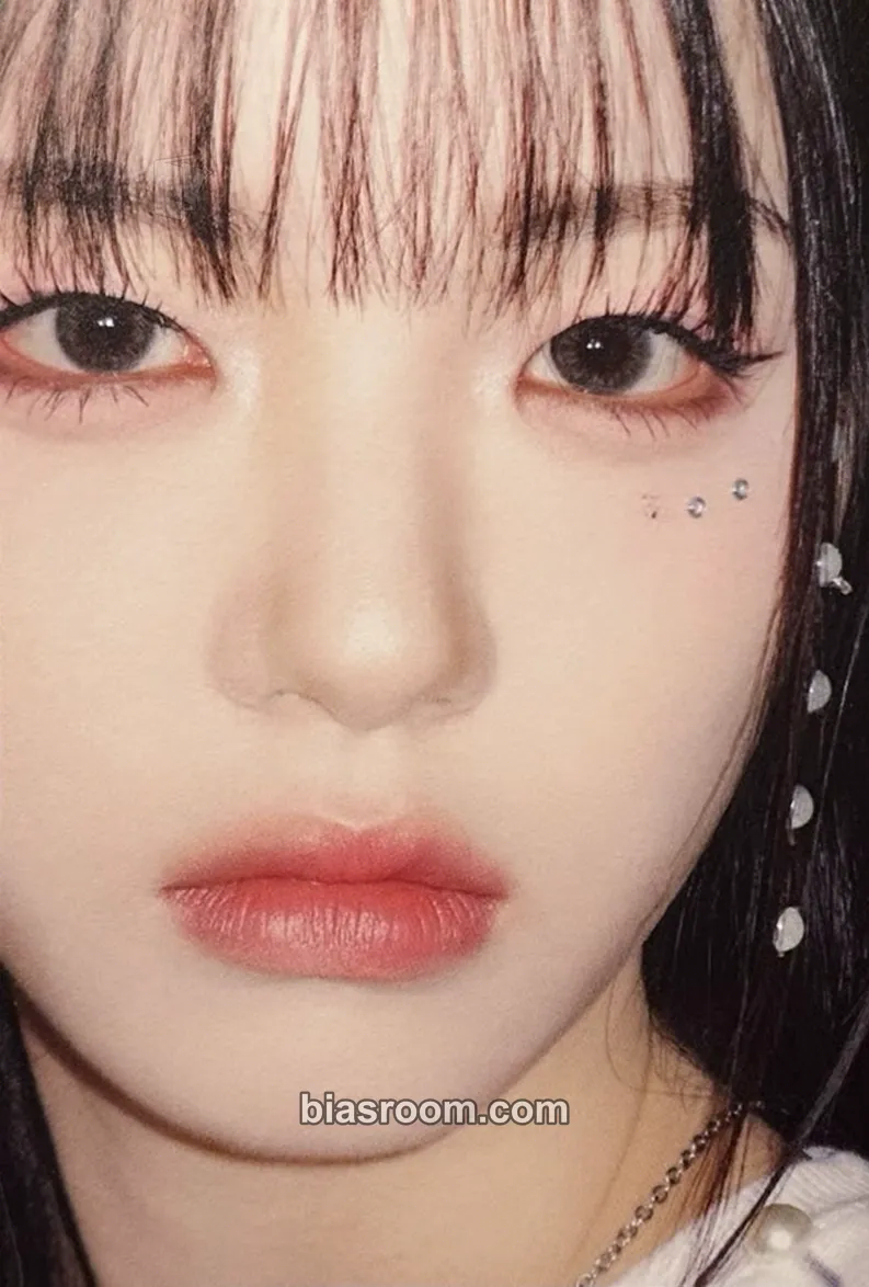 Chaewon Assemble24 Photocard - tripleS - tripleS K-pop photocard