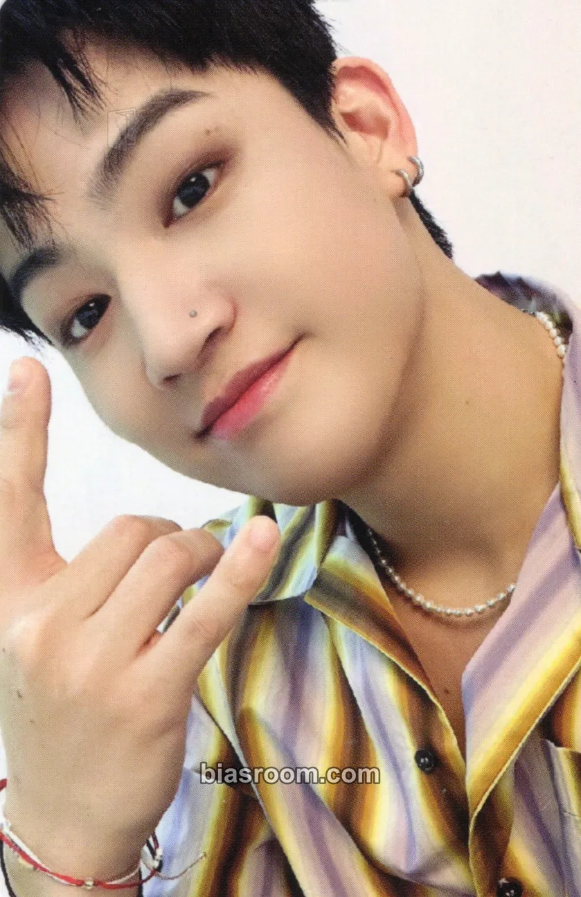 Jay B SEASONAL HIATUS (Jay B Solo) Photocard - GOT7 - GOT7 K-pop photocard