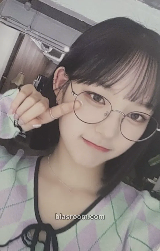 Yujeong Honey or Spice Photocard - LIGHTSUM - LIGHTSUM K-pop photocard