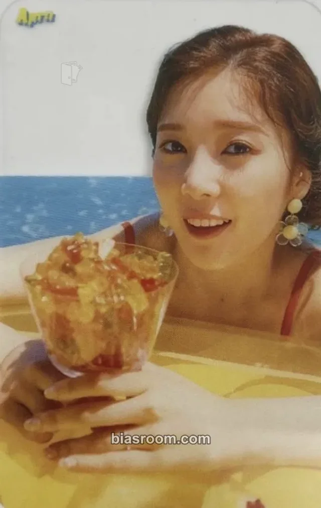 APRIL - Chaekyung - Hello Summer Album fanclub/membership transparent/translucent photocard set