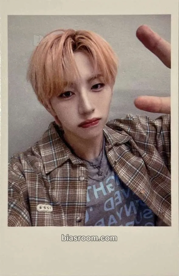 Park NuRi yesweare Photocard - idntt - idntt K-pop photocard