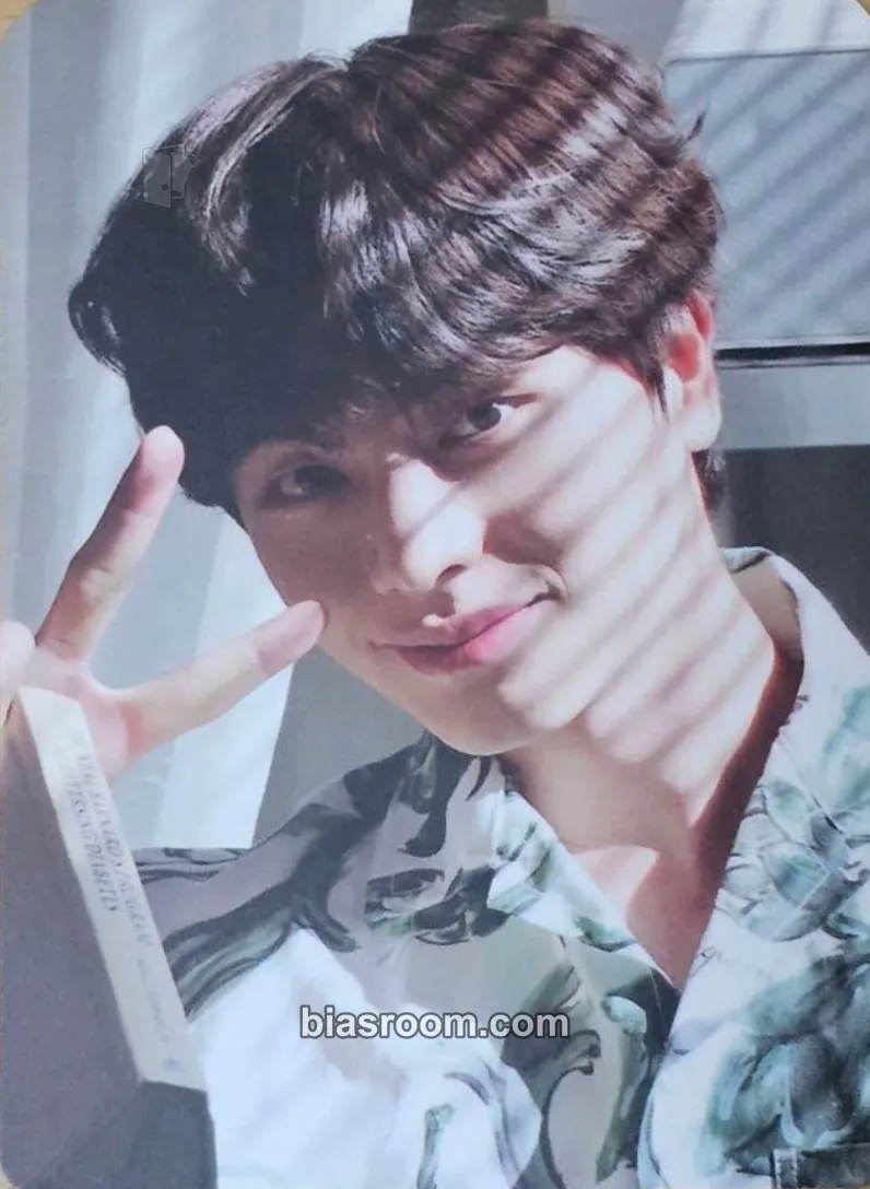 Sungjae Yook O'clock (Sungjae Solo) Photocard - BTOB - BTOB K-pop photocard