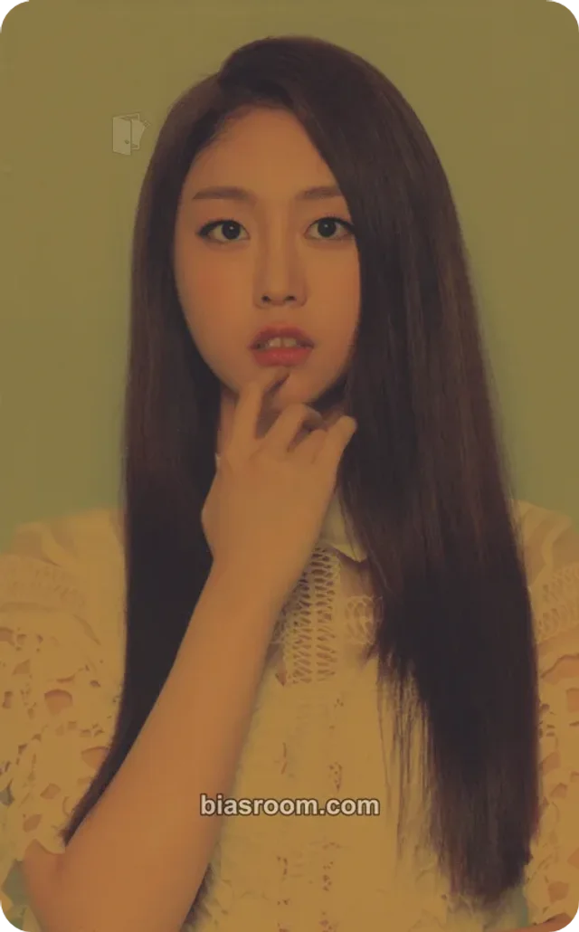Lovelyz - Jisoo - AlarmMon x Lovelyz Other alarmmon brand collaboration gold photocard