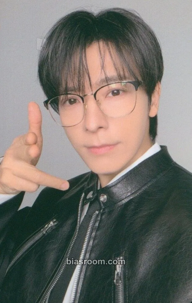 Donghae SUPER RECORDS Photocard - SUPER JUNIOR - SUPER JUNIOR K-pop photocard