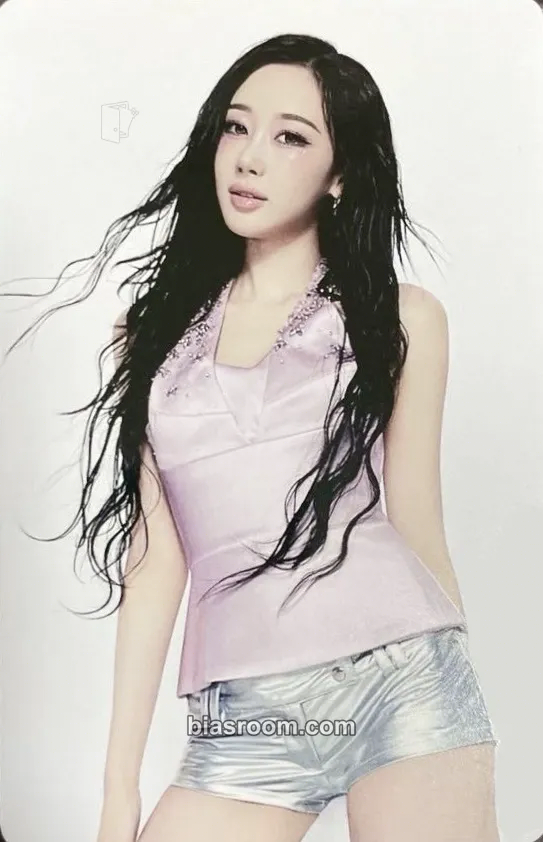 Giselle KISS N TELL Photocard - aespa - aespa K-pop photocard