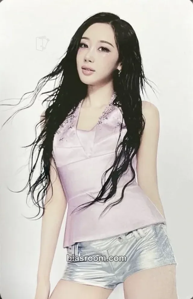aespa - Giselle - KISS N TELL Album pop-up trading card B version