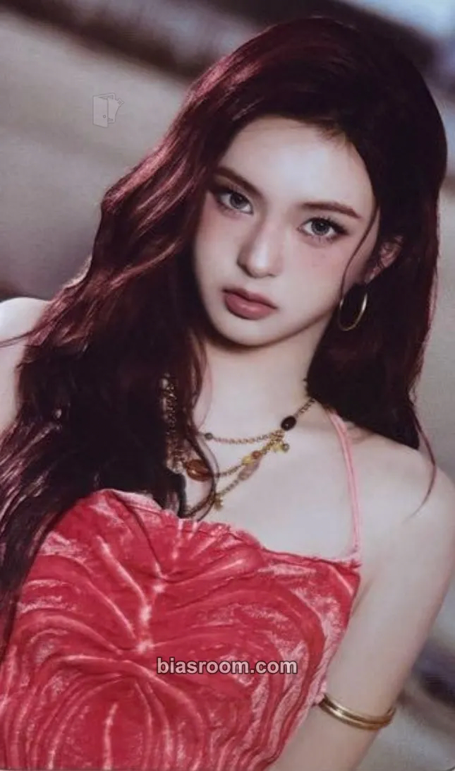 Chiquita CHOOM World Tour Photocard - BABYMONSTER - BABYMONSTER K-pop photocard