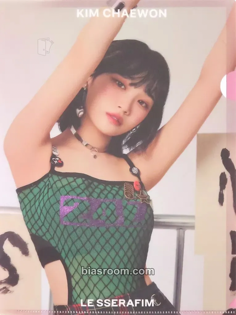 Kim Chaewon UNFORGIVEN (Japanese Ver) Photocard - LE SSERAFIM - LE SSERAFIM K-pop photocard