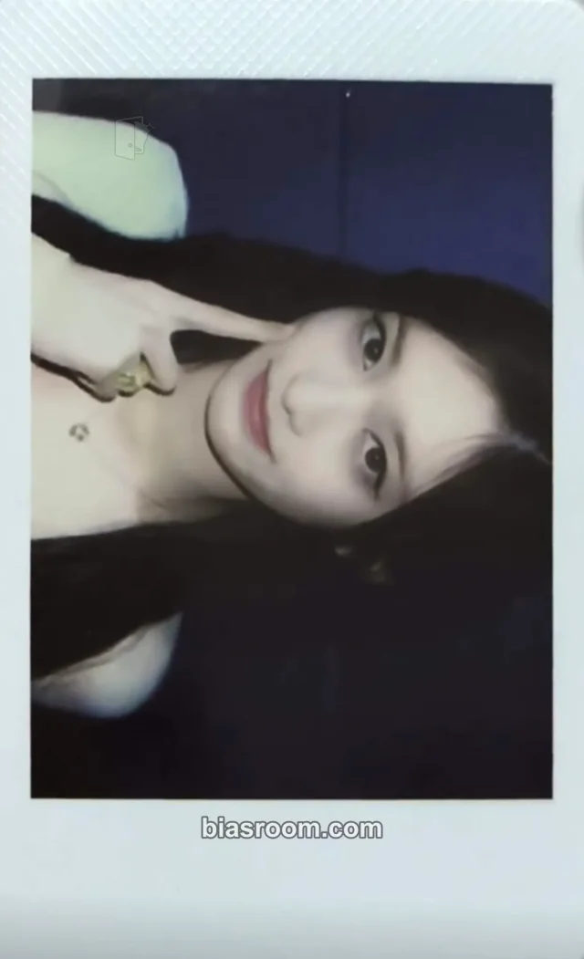 IVE - Leeseo - REVIVE+ Album 4 star polaroid qq music special version