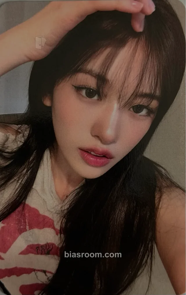IVE - Yujin - IVE The 2nd World Tour <SHOW WHAT I AM> Event photocard set