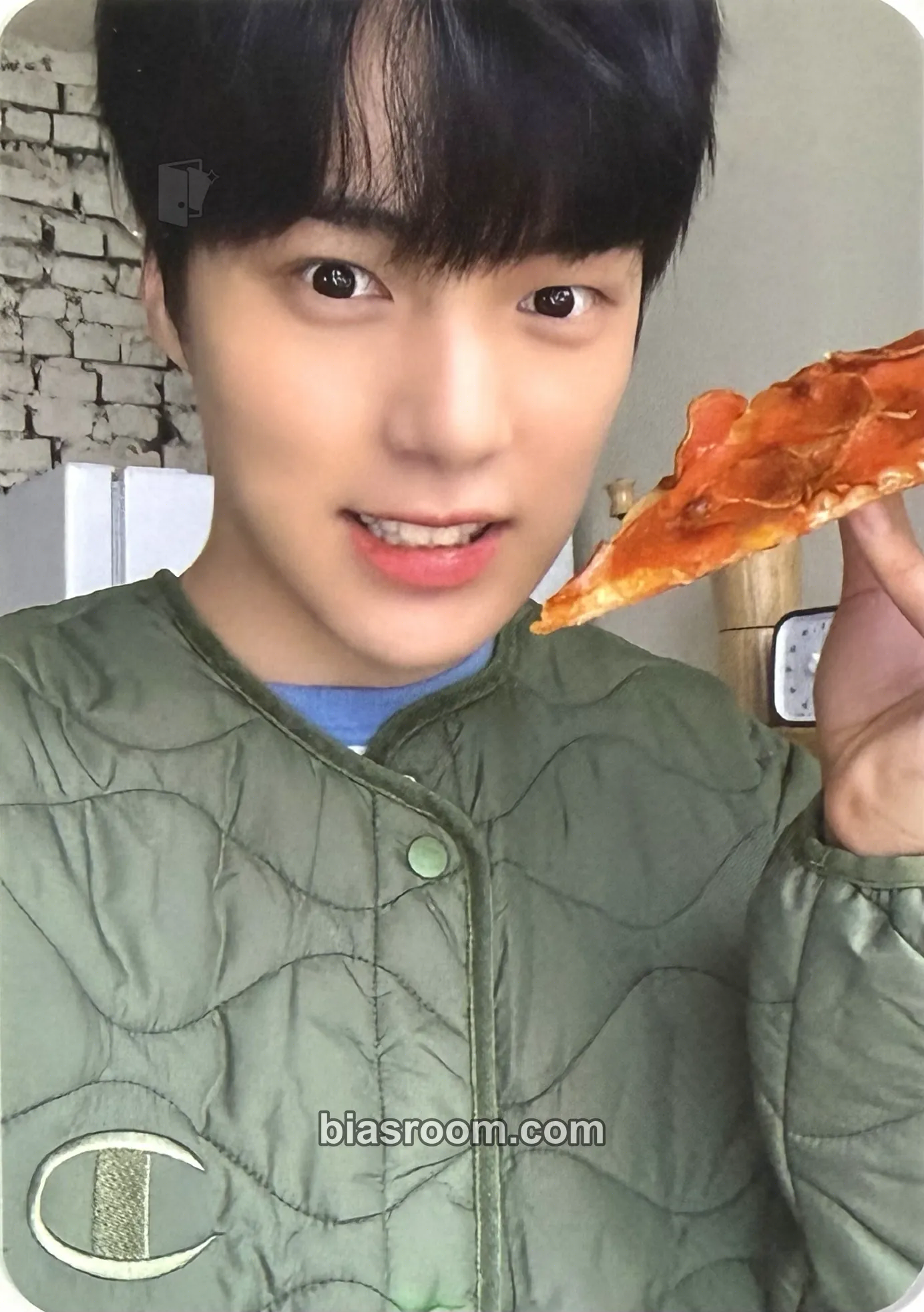Minhyuk MINHYUK X CHAMPION Photocard - MONSTA X - MONSTA X K-pop photocard