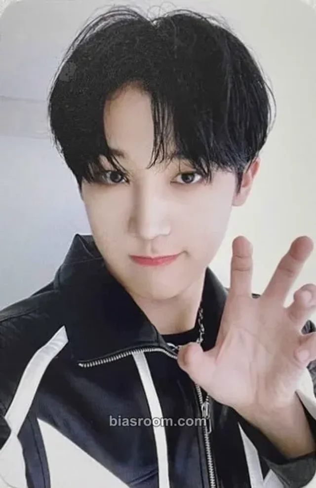 ATBO - Bae Hyunjun - The Beginning : 始作 Album apple music round 1