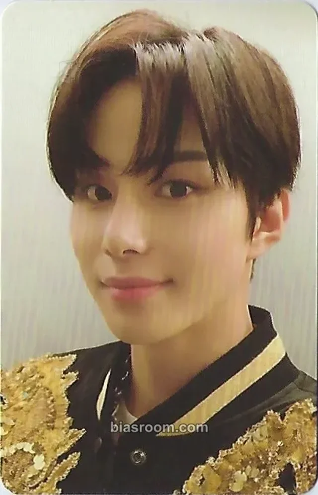 NCT 127 - Jungwoo - Beyond The Origin Event brochure photobook photocard