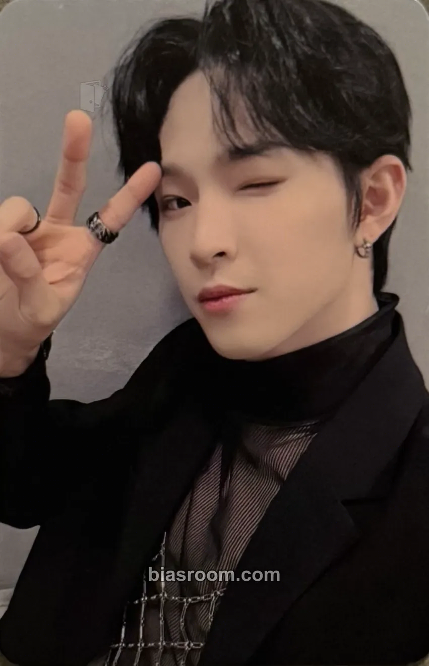 Leedo MALUS Photocard - ONEUS - ONEUS K-pop photocard