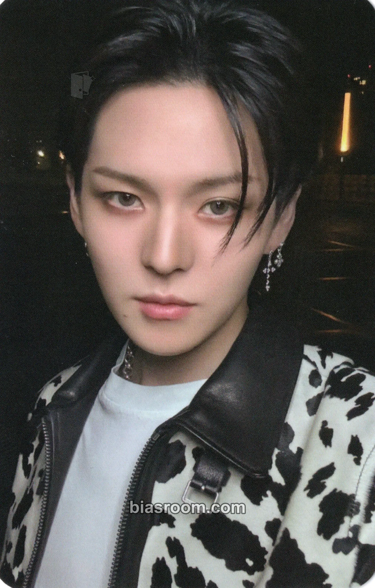 Yoshi Pulse on Tour Photocard - TREASURE - TREASURE K-pop photocard