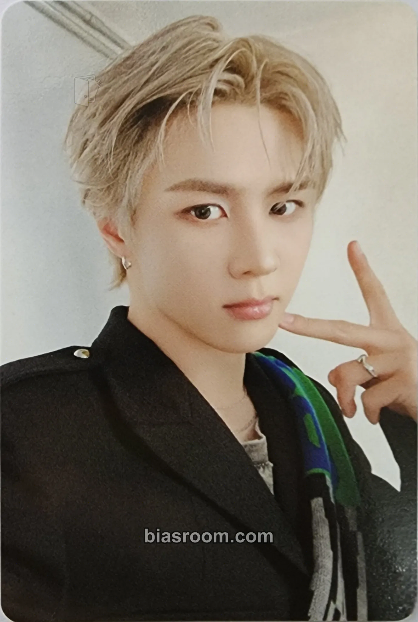 Kun SM ARTIST BIRTHDAY OFFICIAL MD Photocard - NCT - NCT K-pop photocard
