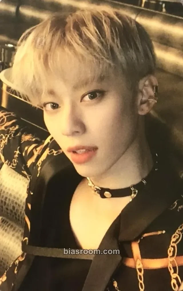 AB6IX - Donghyun - SALUTE Album pob (pre-order benefit) mymusictaste (mmt)