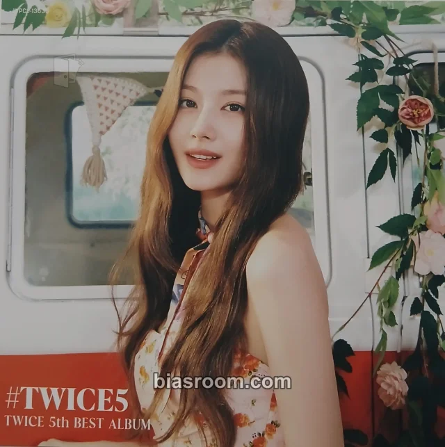 TWICE - Sana - #TWICE5 Album album inclusion photo print square photo photo set square photo set