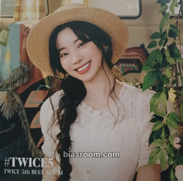 TWICE - Dahyun - #TWICE5 Album album inclusion photo print square photo photo set square photo set