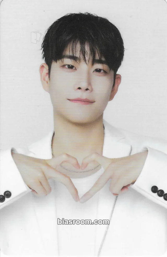 ASTRO - MJ - The 4th ASTROAD Tour [Stargraphy] Event exhibition merch photocard random photocard