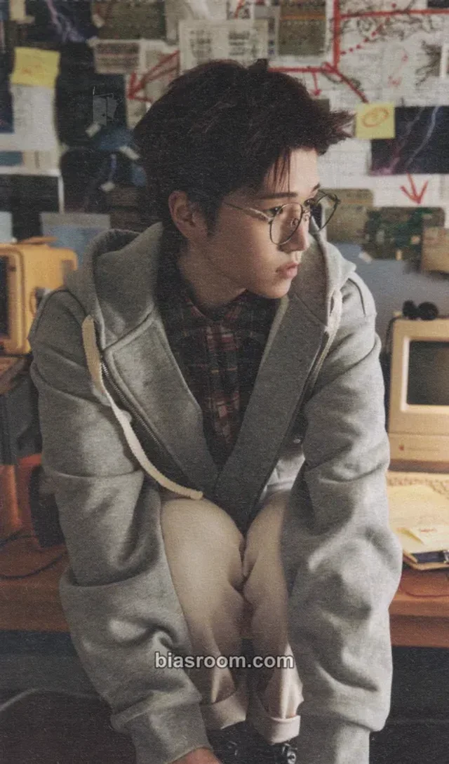 BOYNEXTDOOR - Riwoo - The Action Album album inclusion accordion postcard lyric postcard postcard set