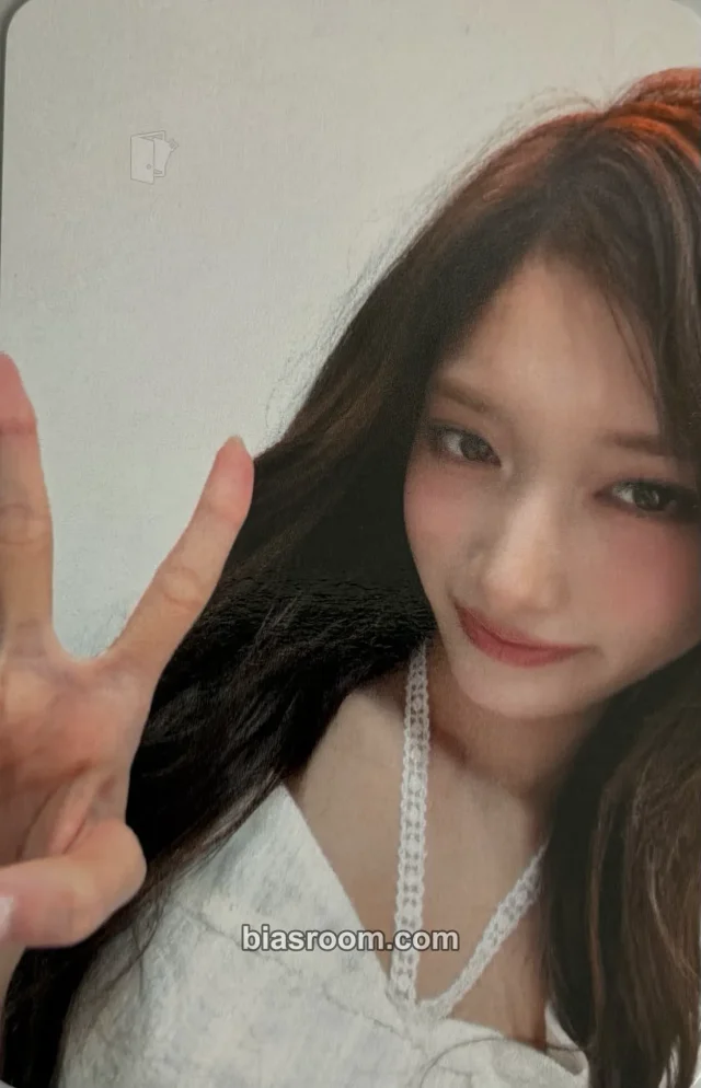IVE - Leeseo - IVE The 2nd World Tour <SHOW WHAT I AM> Event photocard set
