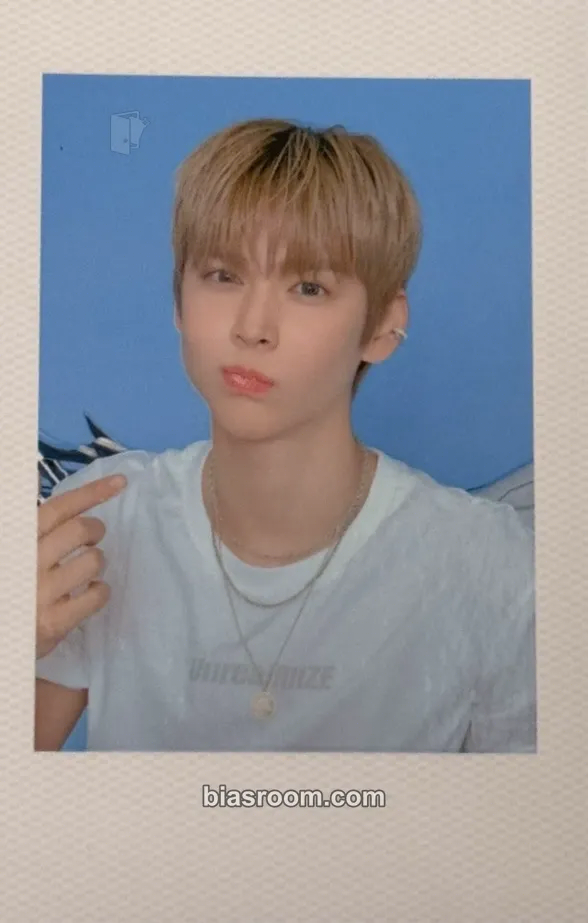 Eunseok 2026 Season's Greetings Photocard - RIIZE - RIIZE K-pop photocard