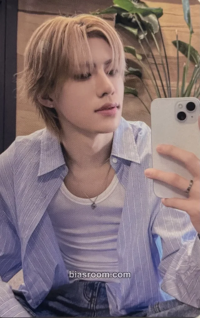 NouerA - Yuseop - Chapter: New is Now Album withfans / yizhiyu (yzy) round 3 china