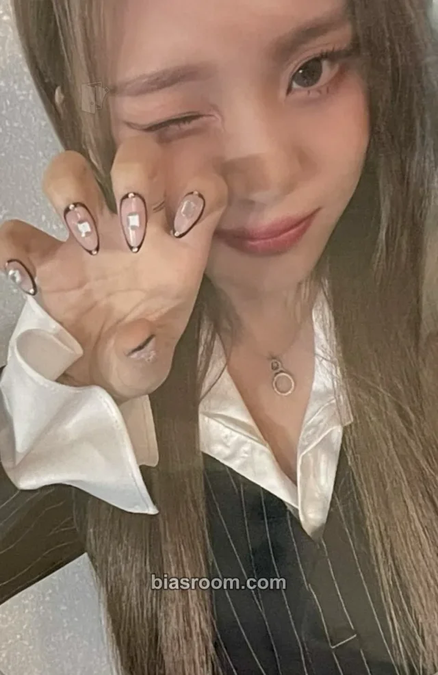 VIVIZ - Umji - VarioUS Album broadcast week 2