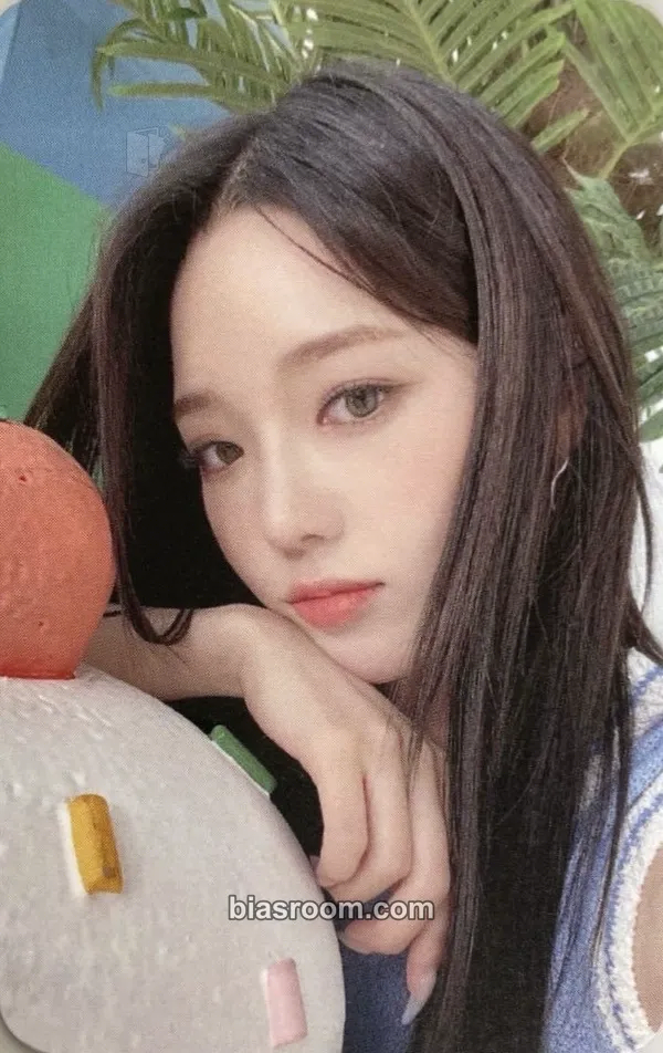 Jisun From Our Memento Box Photocard - fromis_9 - fromis_9 K-pop photocard