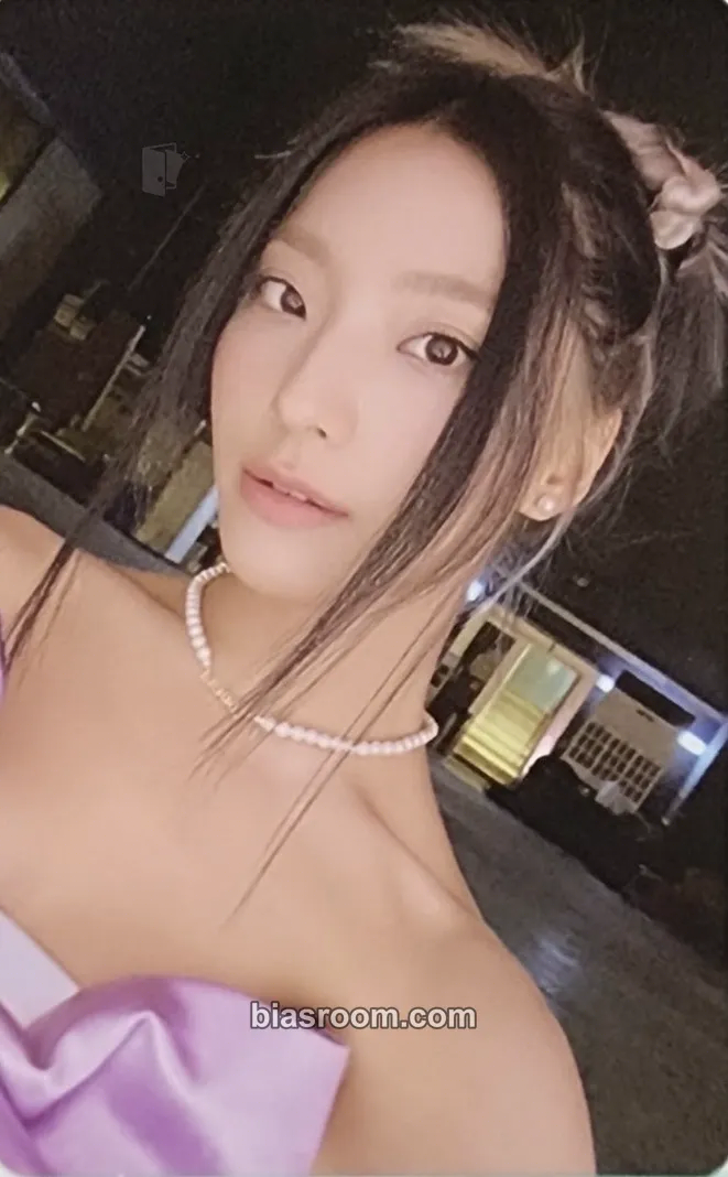 Saerom Unlock My World Photocard - fromis_9 - fromis_9 K-pop photocard