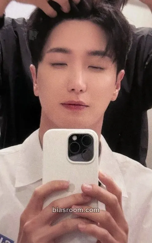 Leeteuk SJ Market Photocard - SUPER JUNIOR - SUPER JUNIOR K-pop photocard