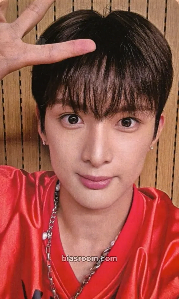 Ling Qi NEW TOMORROW Photocard - FANTASY BOYS - FANTASY BOYS K-pop photocard