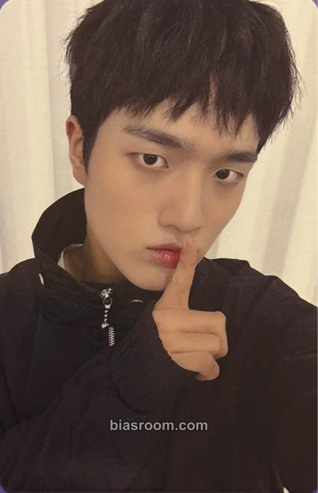 TRENDZ - Yechan - STILL ON MY WAY Album jump up purchase benefit